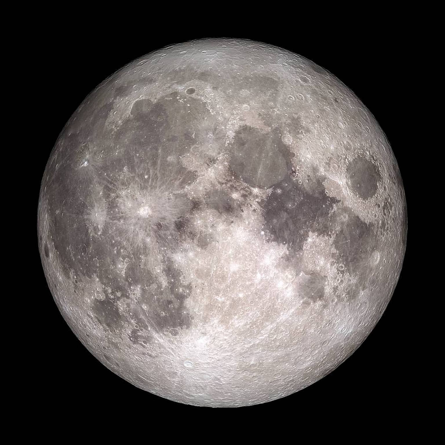 Immagine di Le due facce della Luna sono diverse a causa di antica collisione