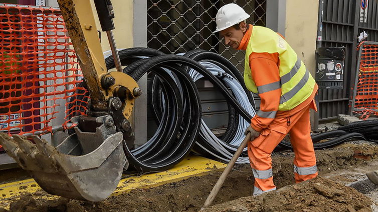 Immagine di Open Fiber ha avviato i lavori a Roma. Il progetto nazionale FTTH prosegue veloce e saranno rispettati i tempi, secondo l'AD