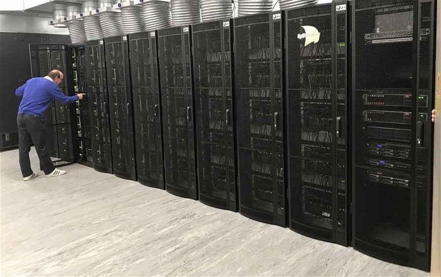 spinnaker-supercomputer-5853.jpg