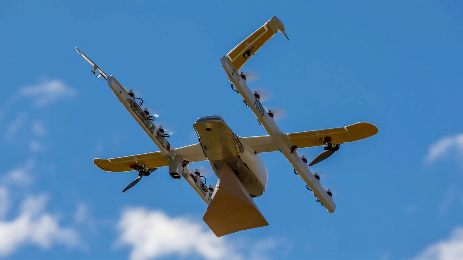 Immagine di Wing, i droni di Google per le consegne ottengono l'autorizzazione al volo