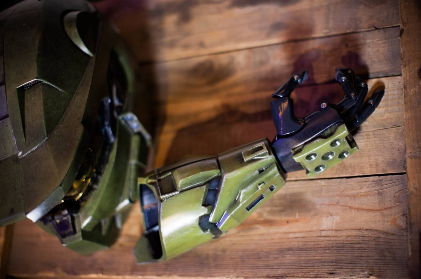 Immagine di Le braccia protesiche in stile Halo e League of Legends di Limbitless Solutions