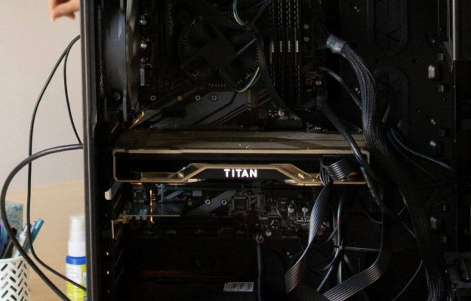 Immagine di Nvidia RTX Titan in arrivo? Le prime foto sui social network