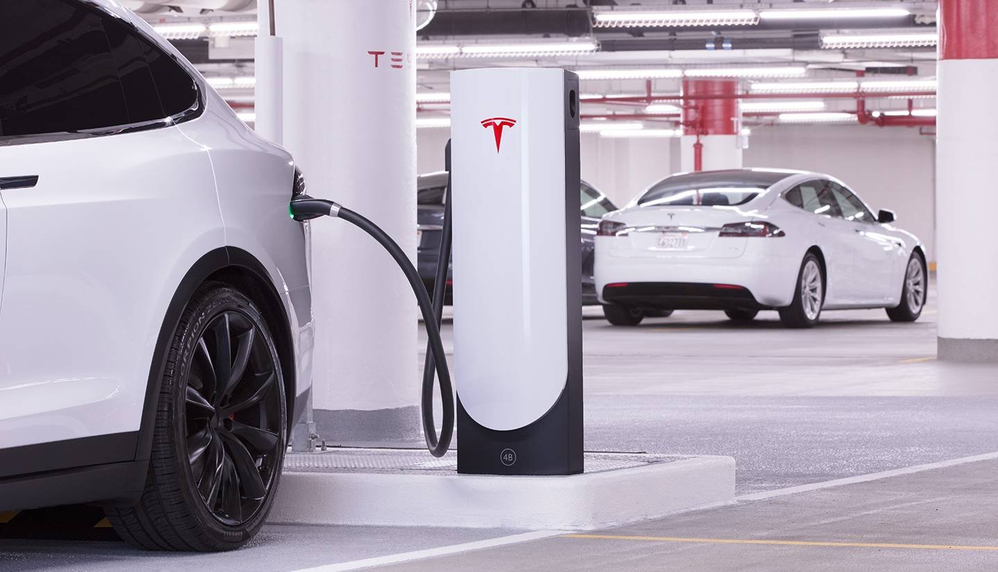 Immagine di Auto elettriche: plug-in e full EV saranno un terzo del mercato entro il 2030