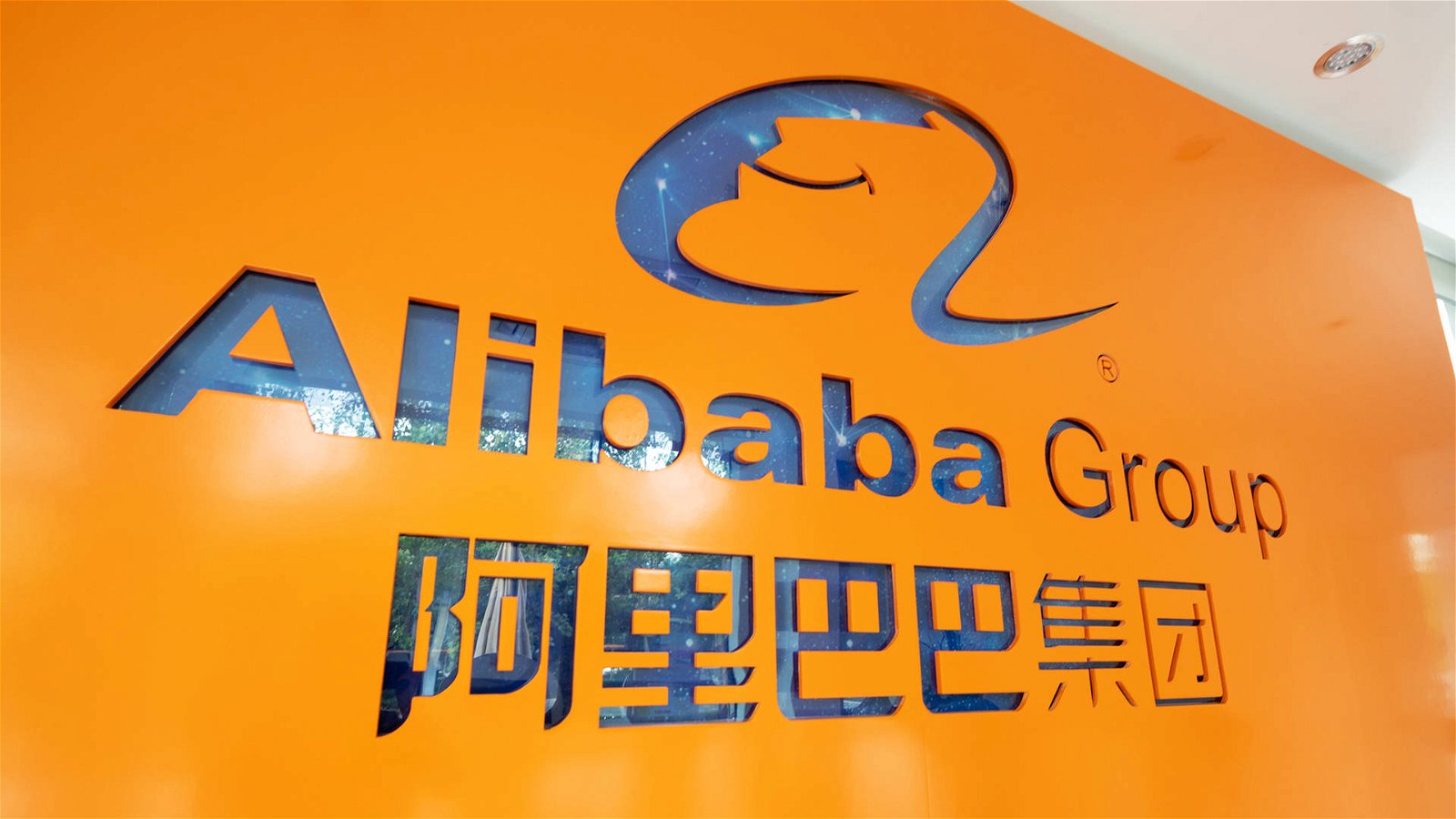 Immagine di Criptovalute, il colosso cinese Alibaba bloccherà le vendite di soluzioni per il mining