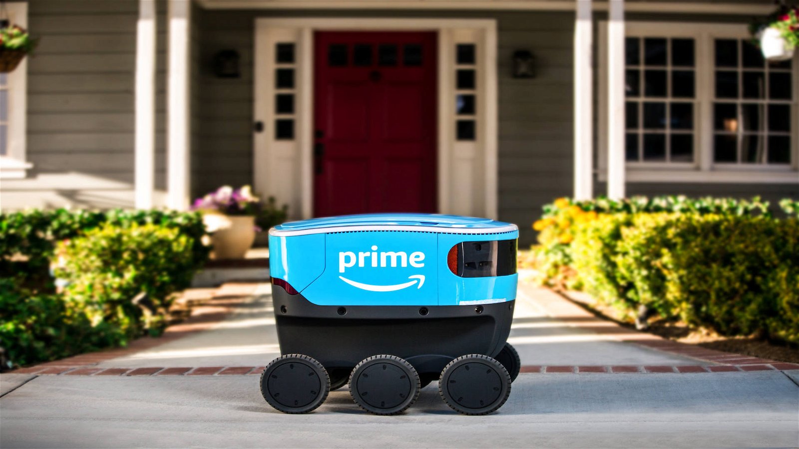 Immagine di Amazon Scout, i robot autonomi per le consegne da ieri sono operativi. Lavoreranno dal lunedì al venerdì