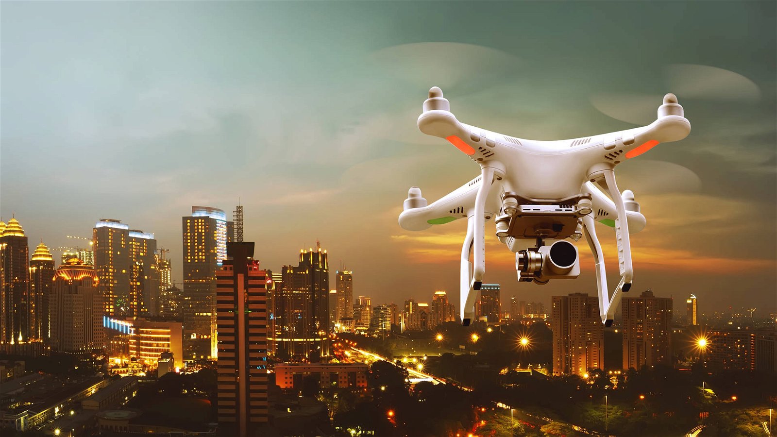 Immagine di Video online con droni civili armati, Federal Aviation Administration costretta a ricordare che è vietato