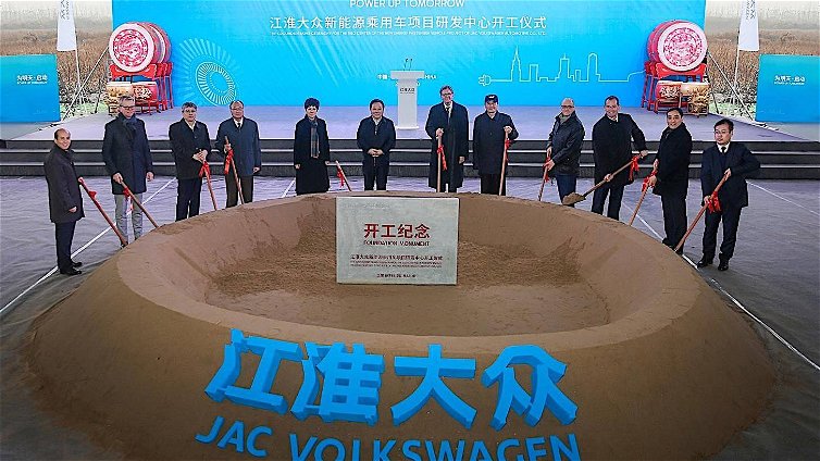 Immagine di Volkswagen Group: inaugurato il centro di ricerca per le elettriche in Cina