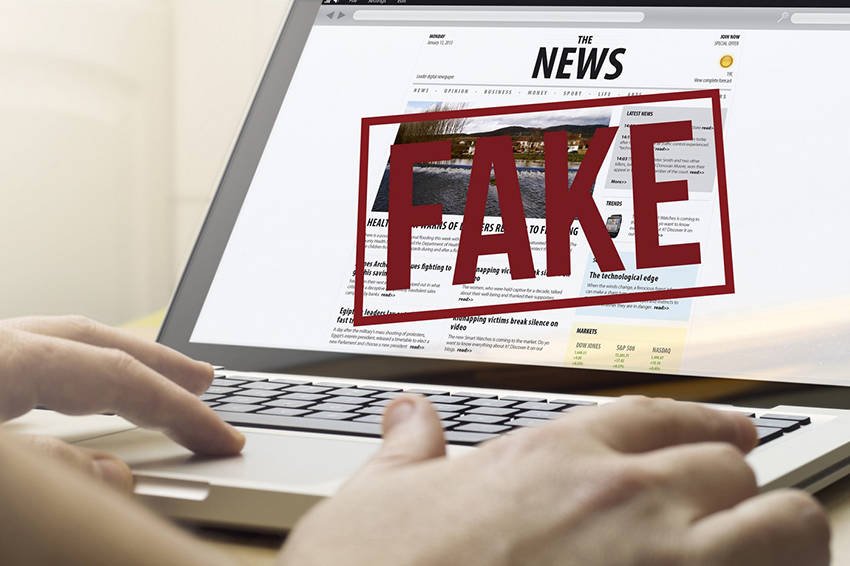 Immagine di Google, in Italia rimossi 6 mila profili di fake news. L'Europa chiede uno sforzo maggiore ai colossi digitali