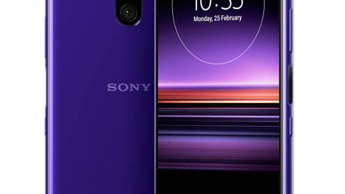 Immagine di Xperia 1 si mostra in una nuova immagine: ecco la tripla fotocamera e colorazione viola