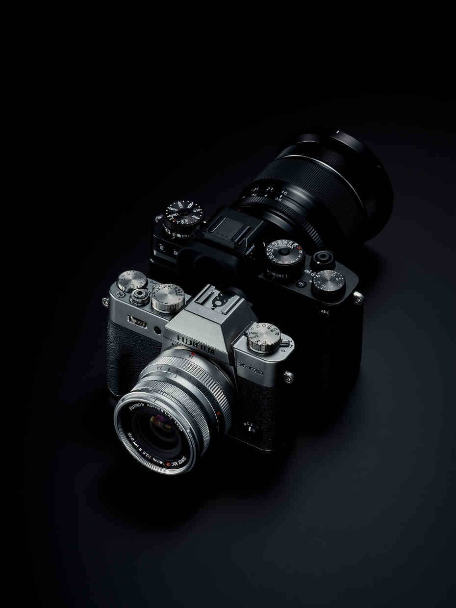 Immagine di Fujifilm presenta la mirrorless X-T30 e tante altre novità