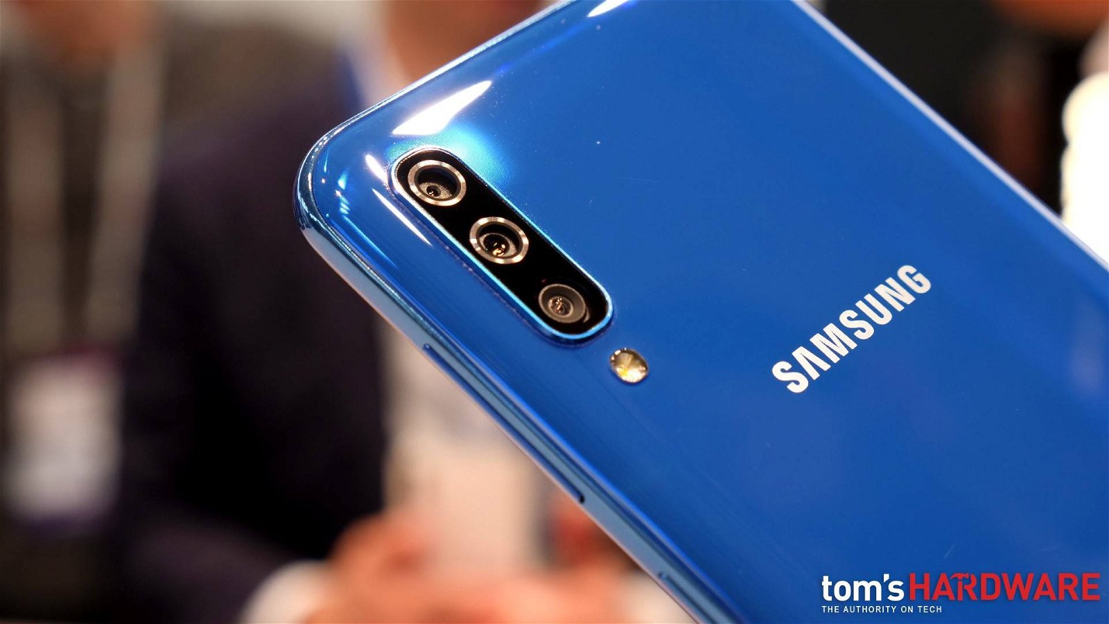 Immagine di Galaxy A50 anteprima: Samsung sfida Huawei e Xiaomi a 359 euro