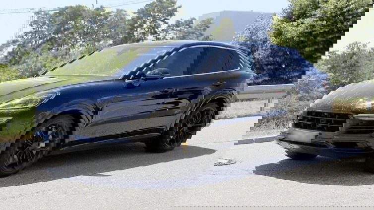 Immagine di Porsche regala un premio di quasi 10.000 euro ai suoi dipendenti