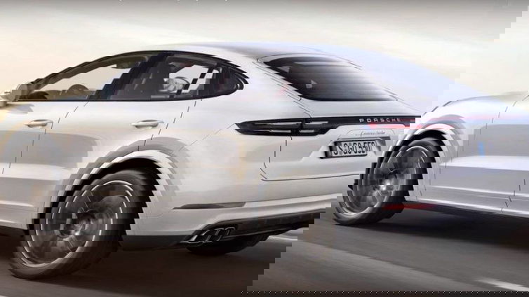 Immagine di Il Porsche Cayenne Coupe potrebbe avere un motore Lamborghini