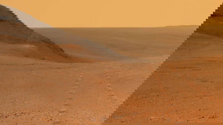 Immagine di Rover Opportunity, la NASA si riunisce oggi in diretta mondiale per decidere cosa fare. Qualcuno parla di funerale annunciato