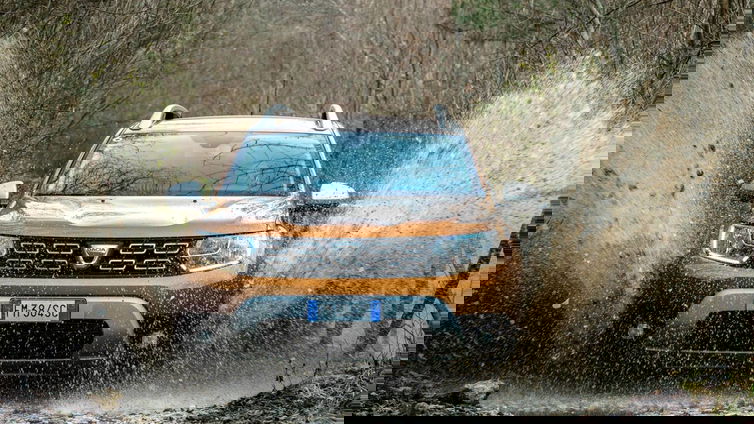 Immagine di Guai per Dacia Duster: maxi richiamo in corso per le vetture in circolazione