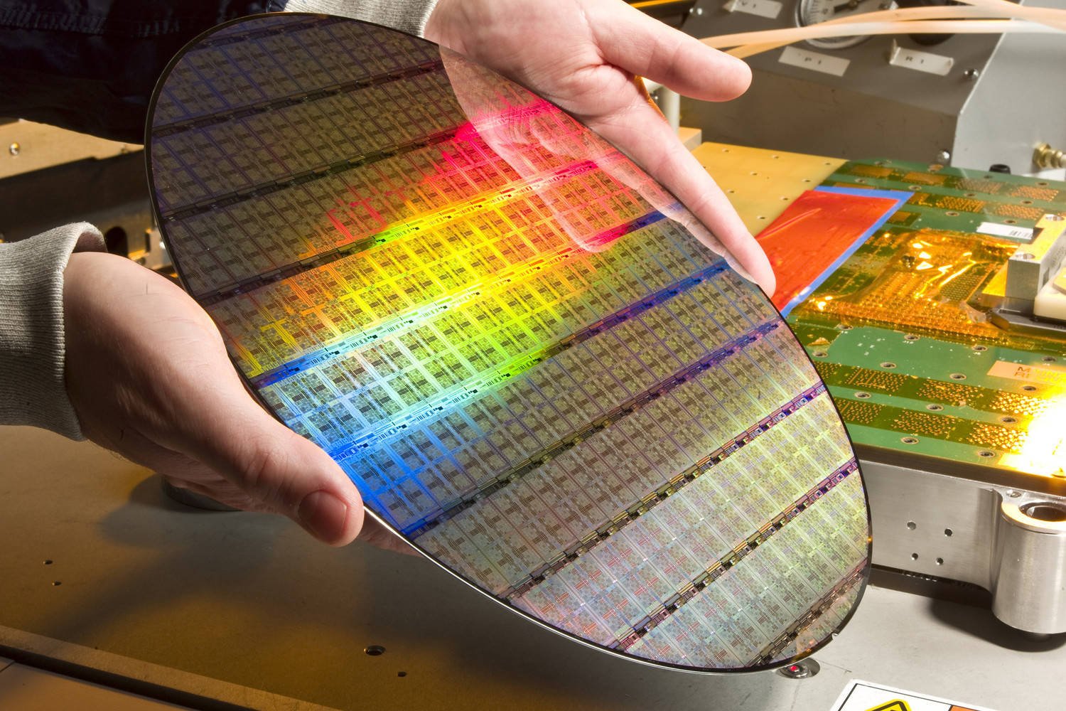 Immagine di TSMC, i tempi per la produzione dei chip si allungano. Un problema per AMD e Nvidia?