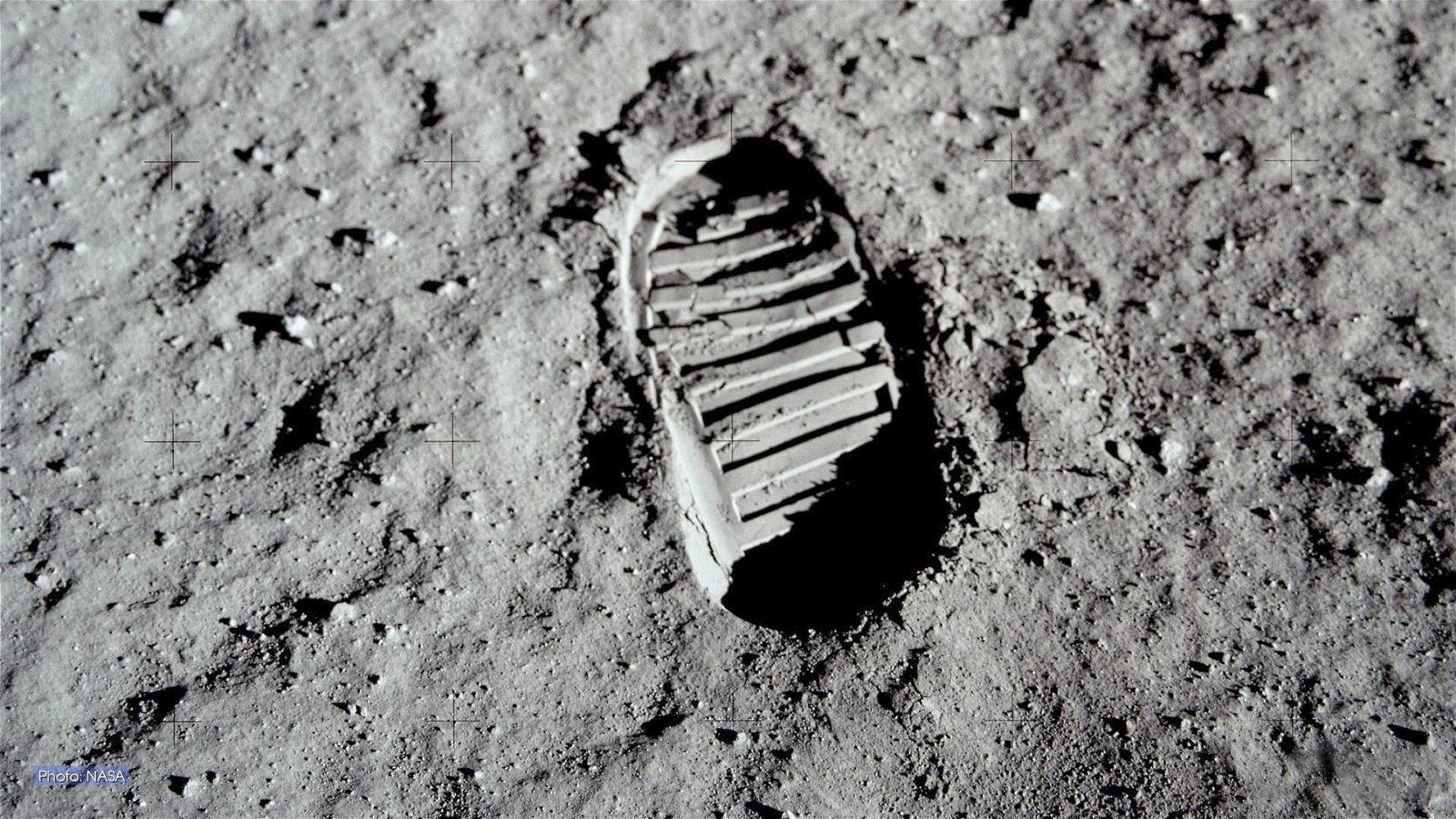 Immagine di Gli Stati Uniti vogliono riportare l'uomo sulla Luna entro il 2024 con "ogni mezzo necessario"