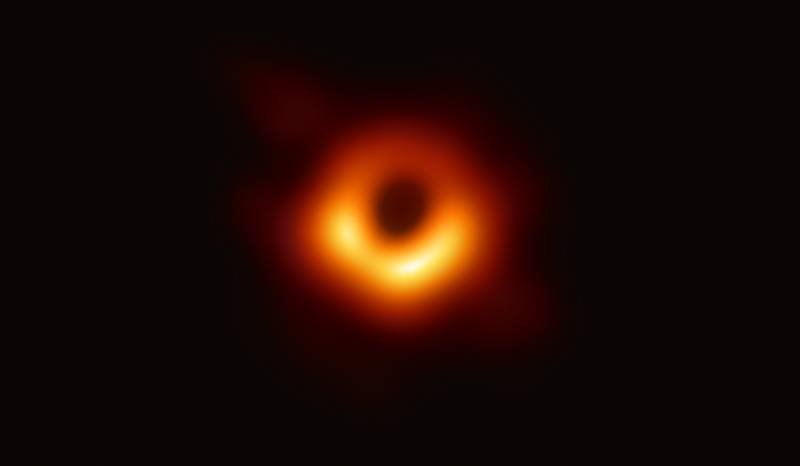 Immagine di Il buco nero più vicino a noi non è affatto un buco nero