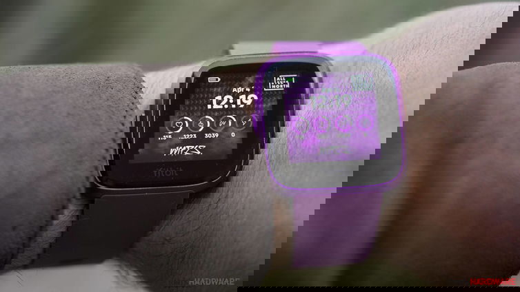 Immagine di Fitbit Versa Lite, recensione
