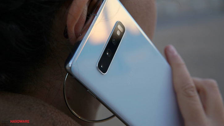 Immagine di Samsung, fino a 150 euro di sconto su Galaxy S10 e Galaxy Note 10: ecco come