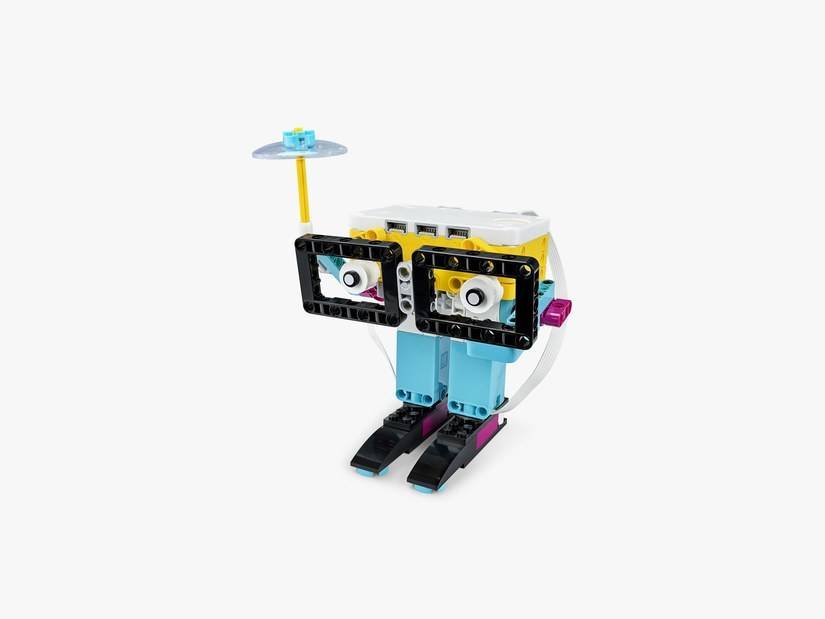 Immagine di LEGO Spike Prime unisce la costruzione di robot con il loro funzionamento