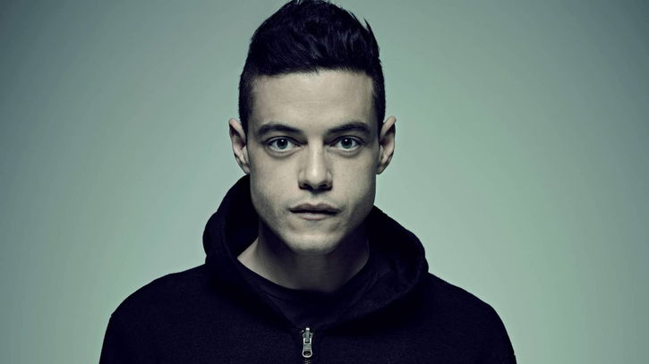 Immagine di Mr. Robot omaggia un hack reale che cambia le immagini visualizzate sul monitor