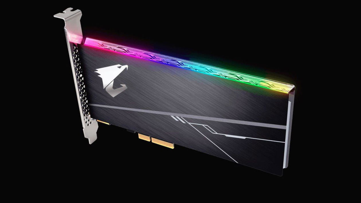 Immagine di Aorus RGB AIC NVMe 512 GB recensione