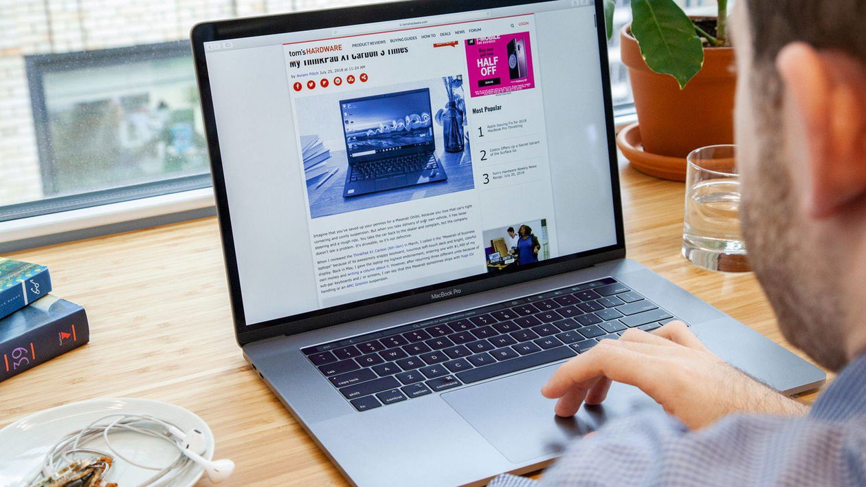 Immagine di Come nasce un Apple MacBook Pro ricondizionato