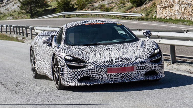 Immagine di McLaren: in strada i primi prototipi di una supercar ibrida