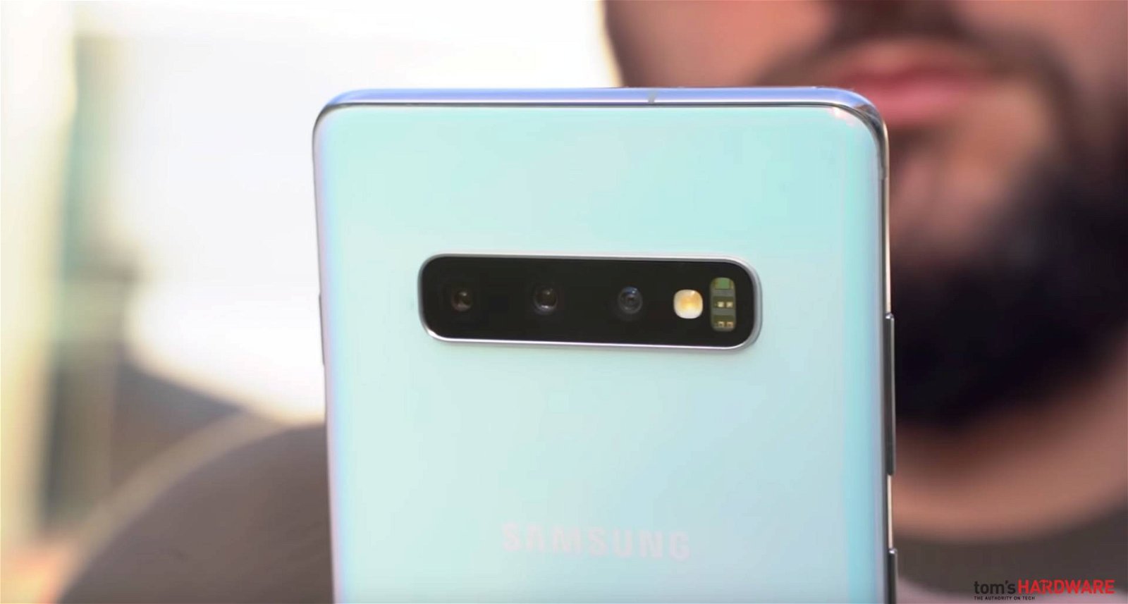 Immagine di Samsung Galaxy A70s sarà lo smartphone con fotocamera da 64 MP?