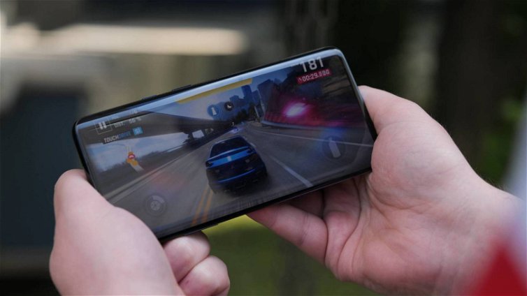 Immagine di OnePlus 7 Pro: può essere considerato uno smartphone da gaming?