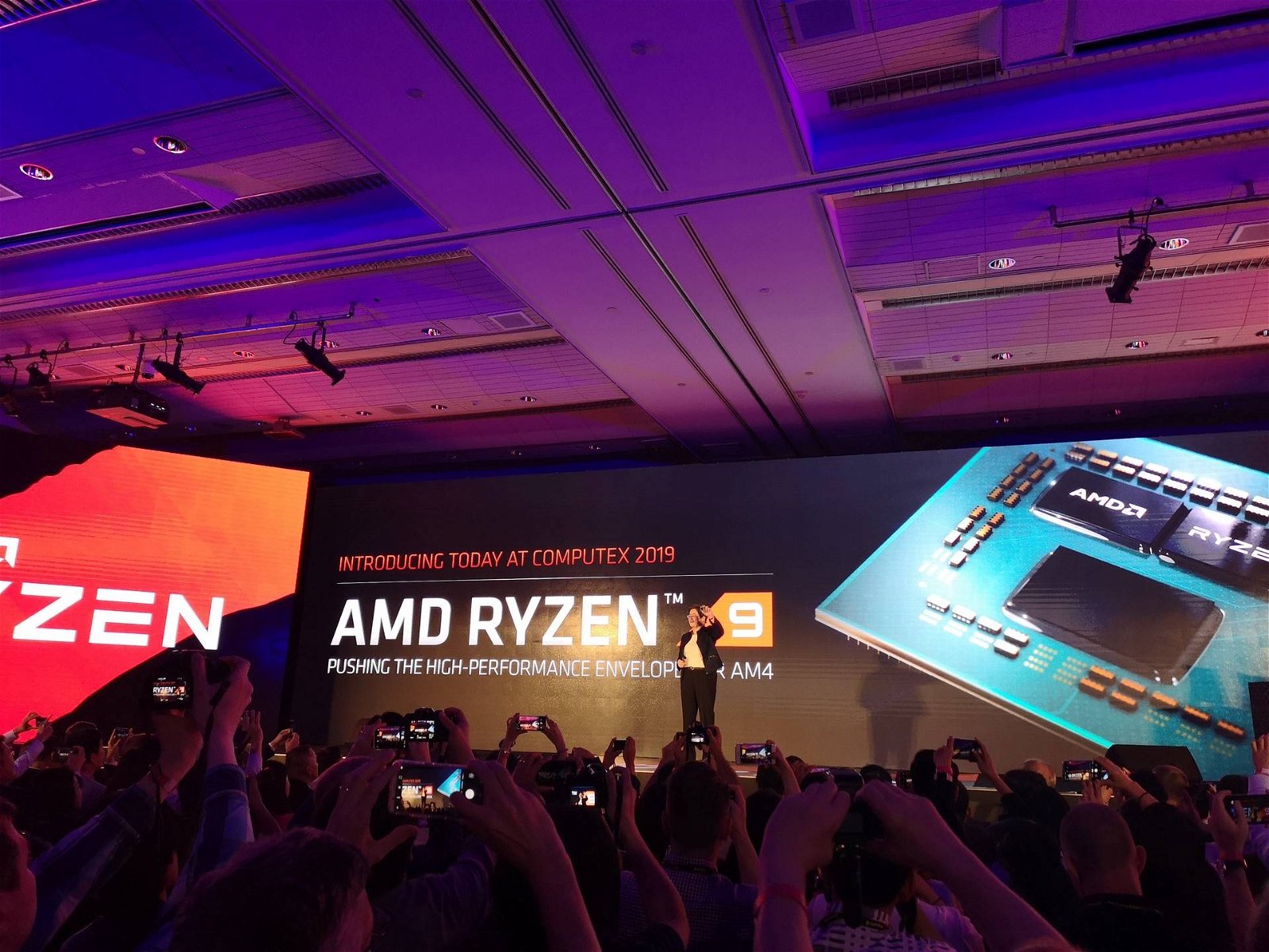 Immagine di Ryzen 9 3900X, Ryzen 7 3800X e Ryzen 7 3700X, le nuove CPU AMD