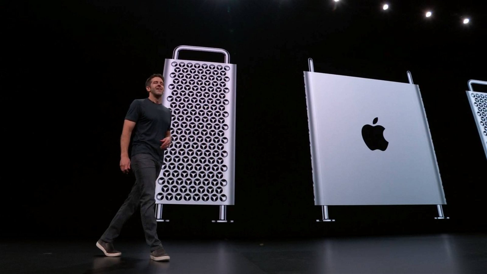 Immagine di Apple Mac Pro disponibile, la configurazione più potente costa più di 62 mila euro