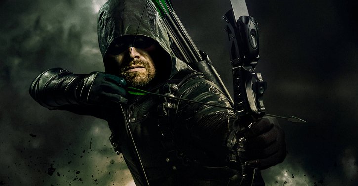 Immagine di Stephen Amell vorrebbe tornare nei panni di Green Arrow nel nuovo DCU