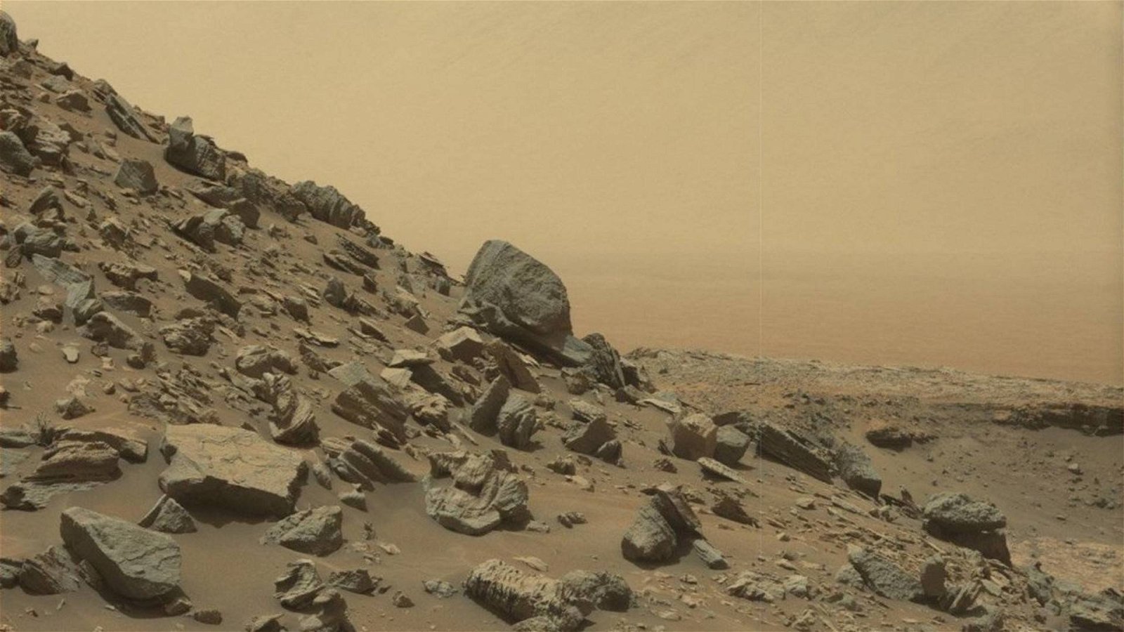 Immagine di ‎Marte, Curiosity ha trovato le tracce di un antico lago salato