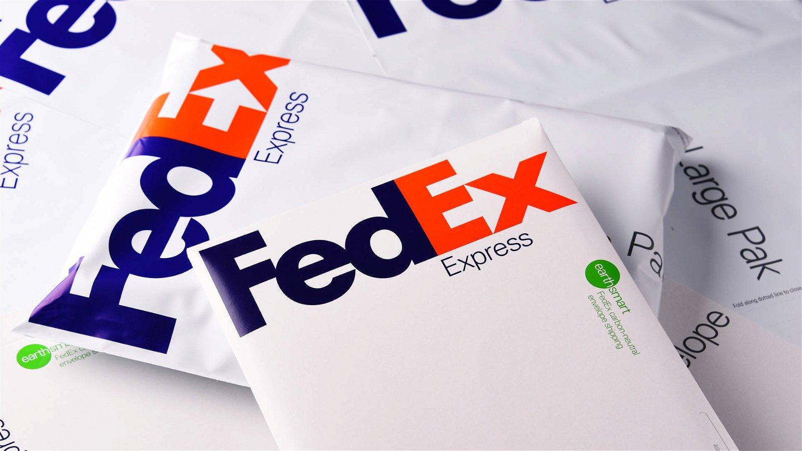 Immagine di FedEx denuncia il Dipartimento del Commercio USA a causa delle restrizioni sulle esportazioni