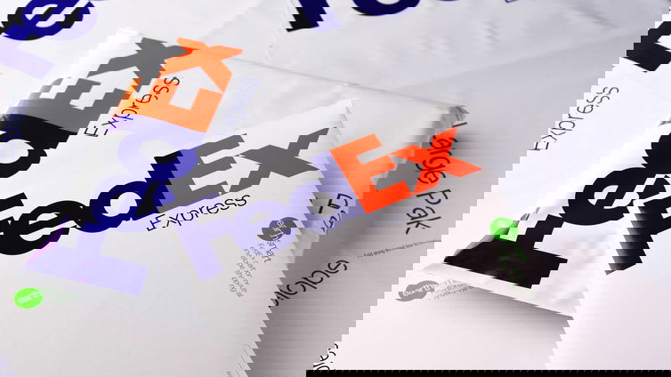 Immagine di FedEx denuncia il Dipartimento del Commercio USA a causa delle restrizioni sulle esportazioni