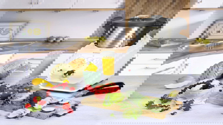 Immagine di Monsieur Cuisine Connect in Italia, il food processor che ha un microfono nascosto