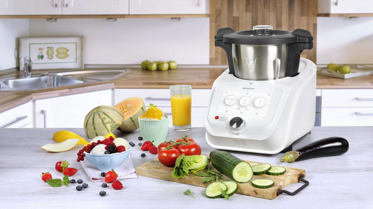 Immagine di Monsieur Cuisine Connect in Italia, il food processor che ha un microfono nascosto