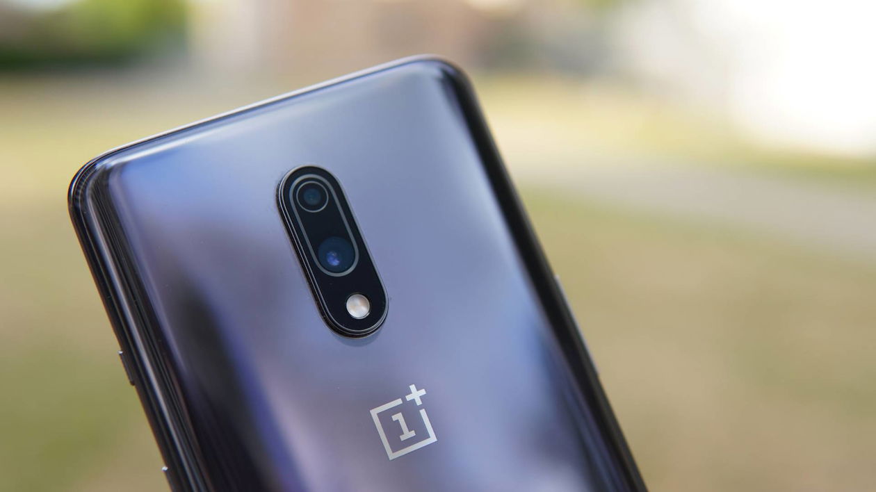 Immagine di OnePlus 7 recensione: il top di gamma che merita una chance