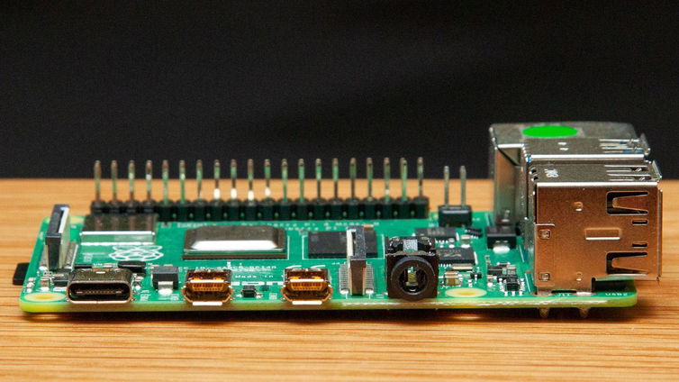 Immagine di Raspberry Pi 4 da oggi si avvia anche da USB