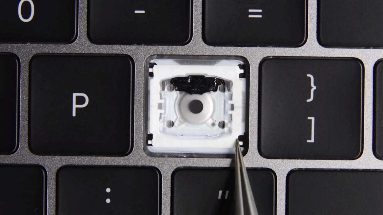 Immagine di Apple, due novità nella tastiera del nuovo Macbook Pro
