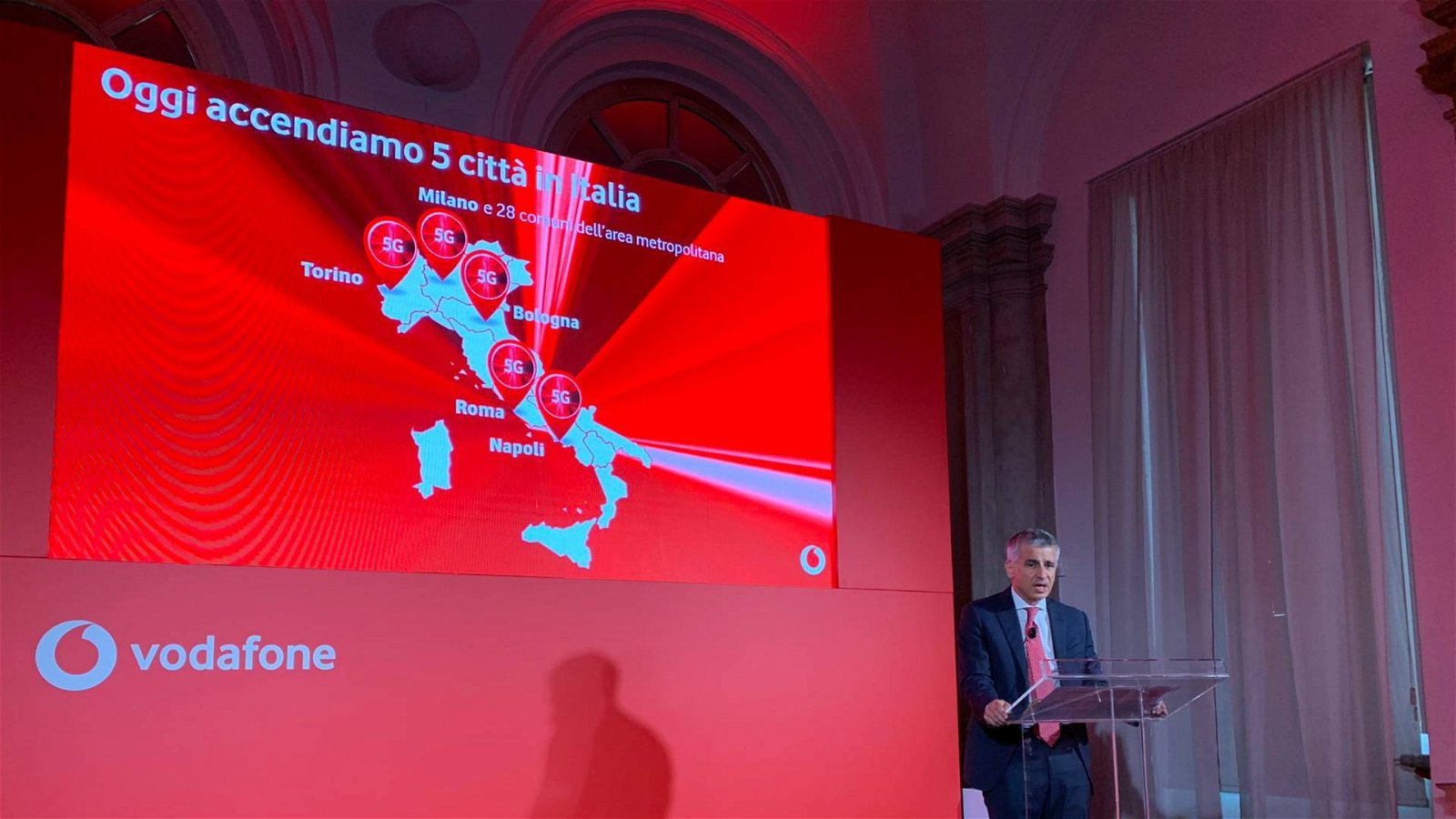 Immagine di Vodafone 5G accesa a Milano, Torino, Bologna, Roma e Napoli