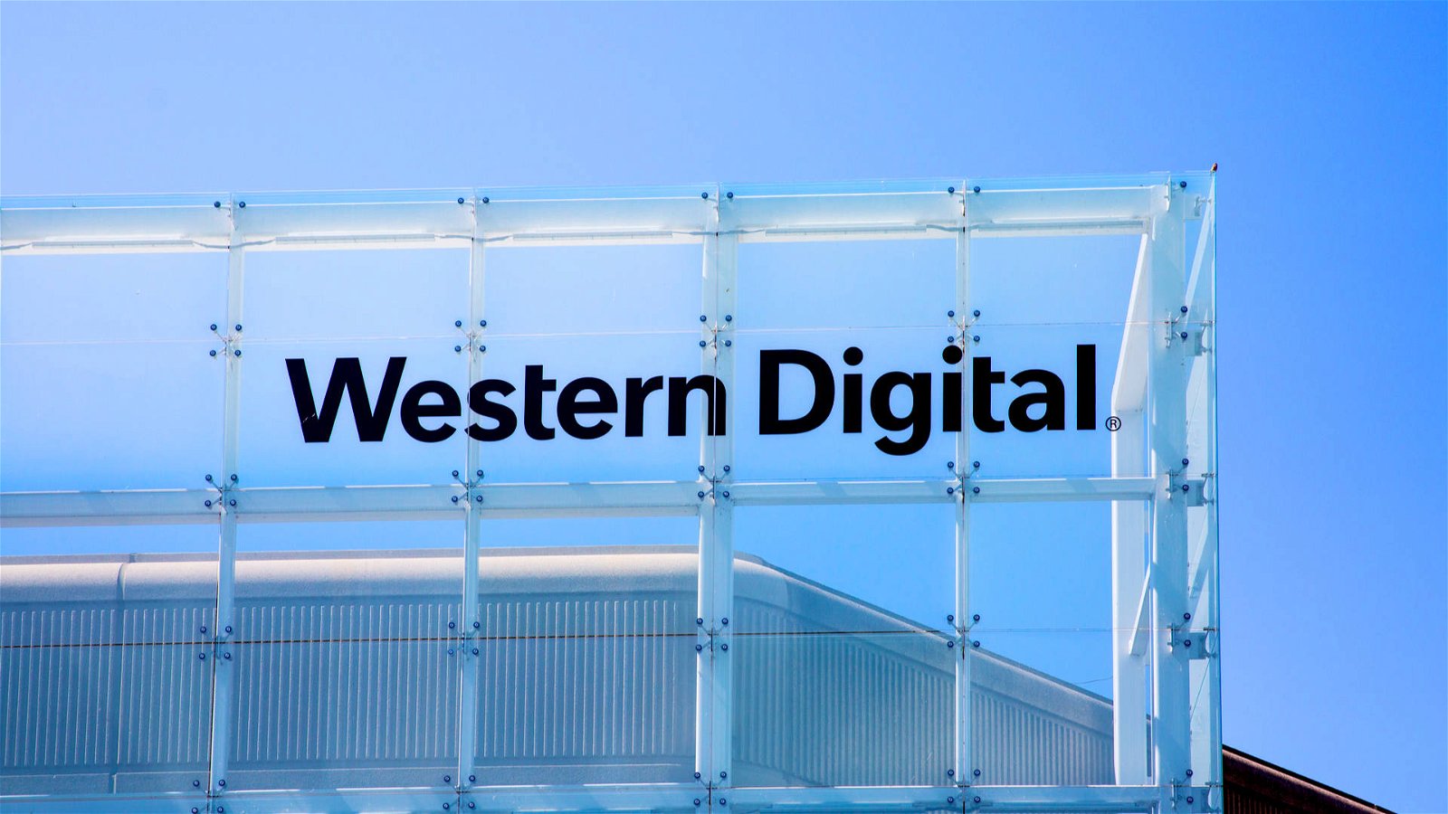 Immagine di Caso Huawei, anche Western Digital abbandona il colosso cinese