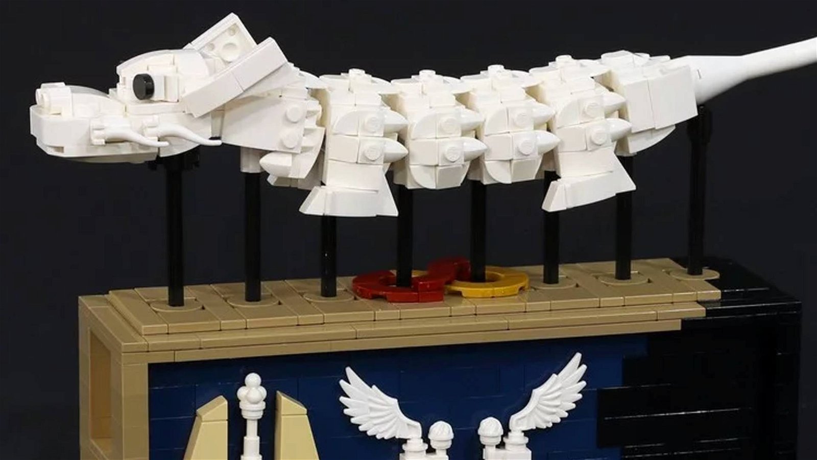 Immagine di Falkor de La Storia Infinita diventa un set Lego originale