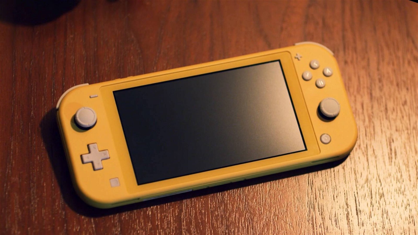 Immagine di Nintendo Switch Lite, ecco la scheda tecnica della console
