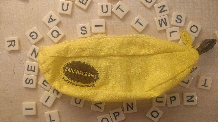 Immagine di Bananagrams: la recensione di un gioco di parole veloce