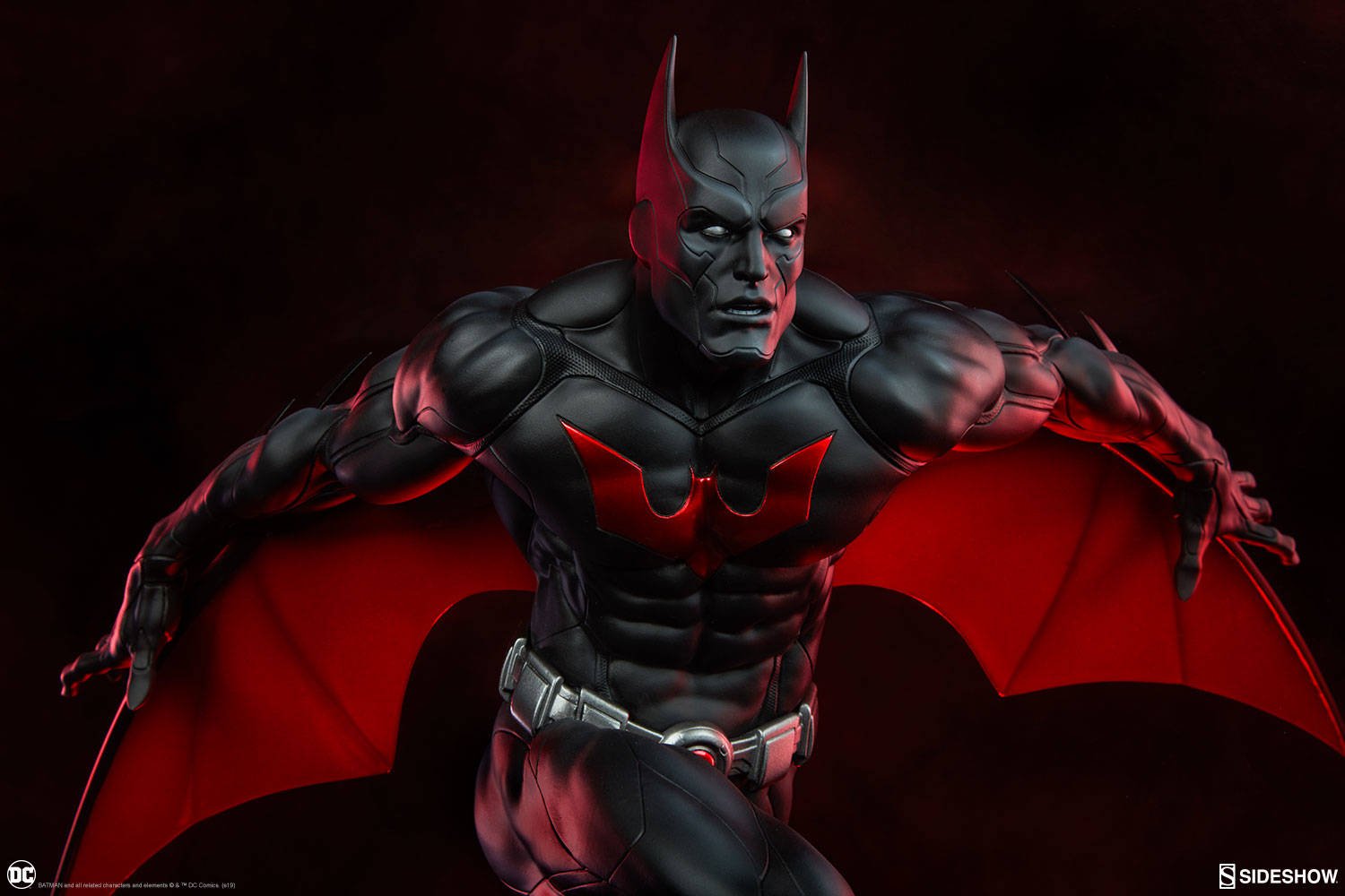 Immagine di Batman Beyond, l'incredibile nuova statua di Sideshow
