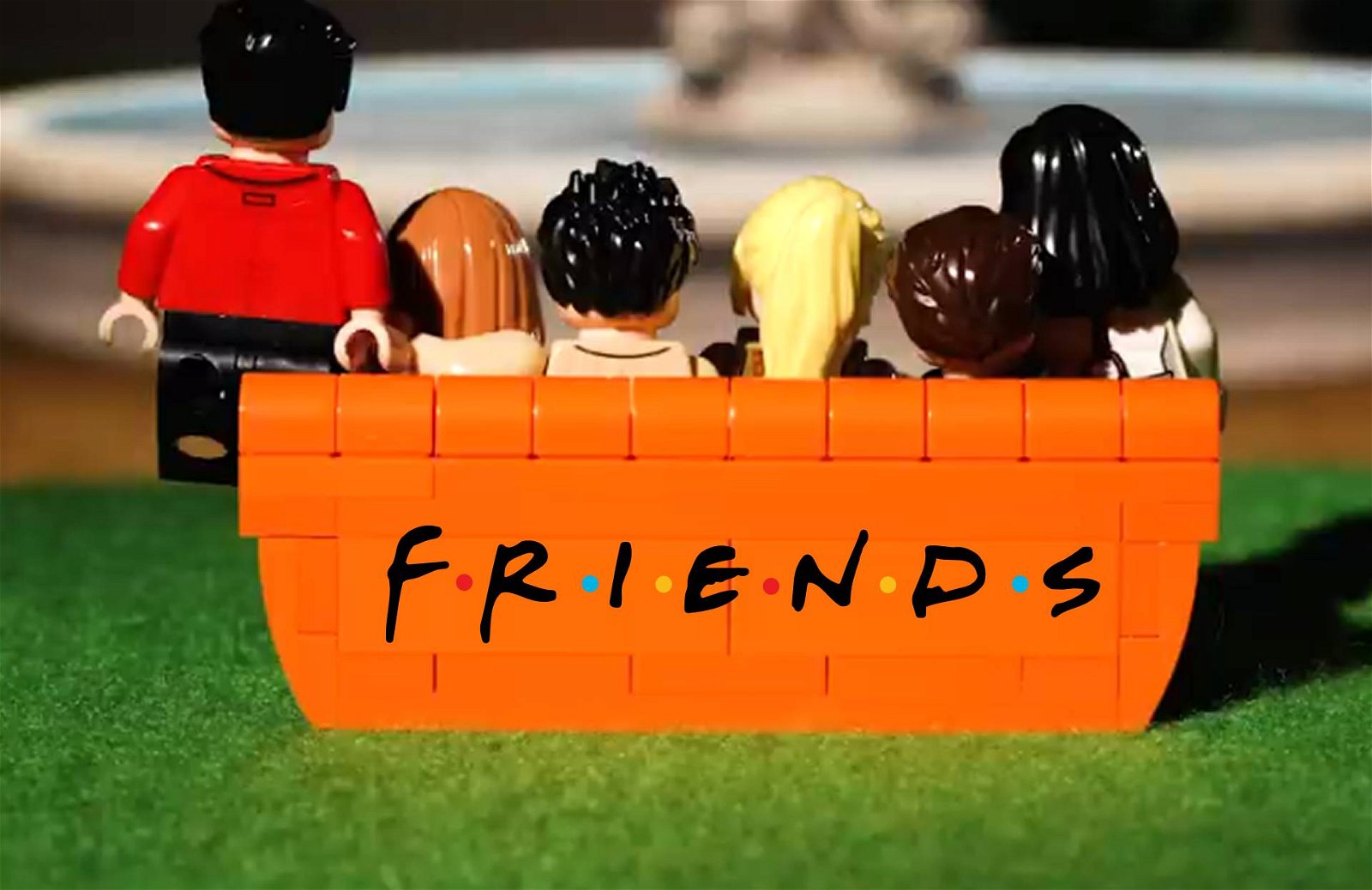 Immagine di Friends: Lego presenta il set dedicato alla sitcom con un teaser trailer