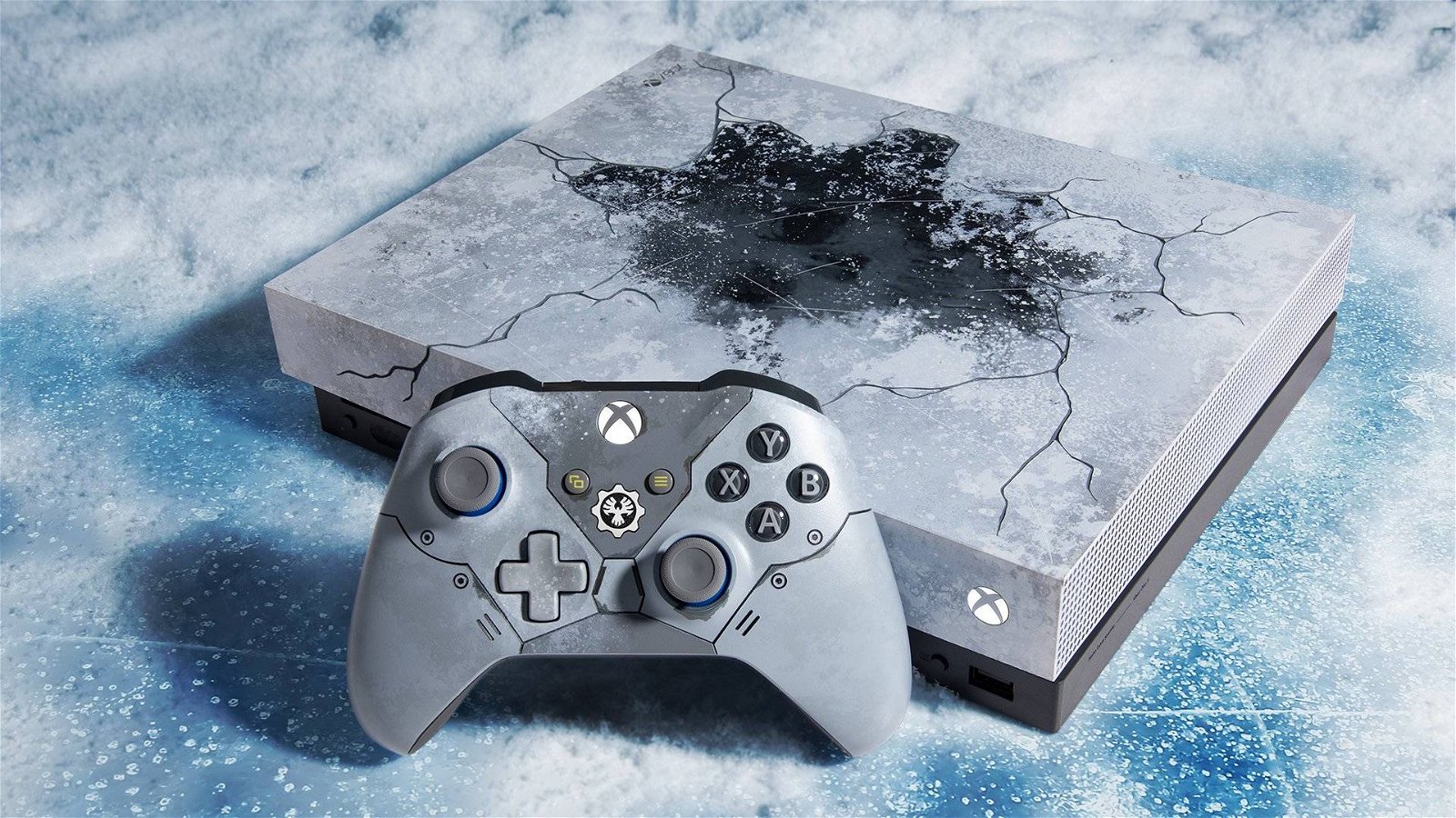 Immagine di Gears 5: bundle Xbox One X annunciato da Microsoft